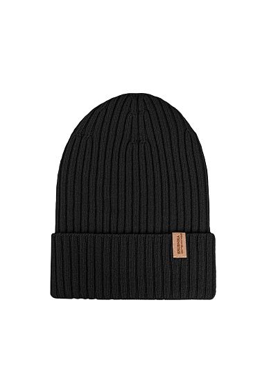 Объёмная цельновязаная шапка