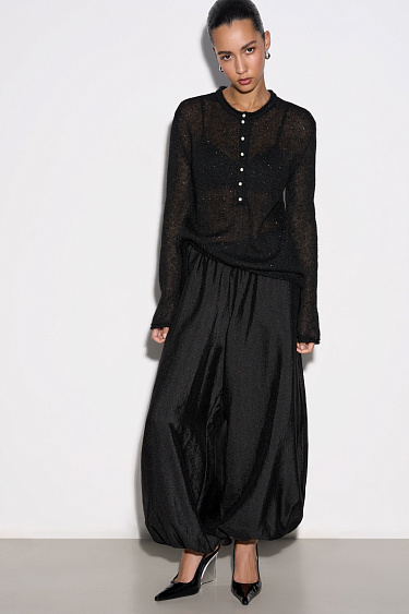 Широкие брюки-джоггеры