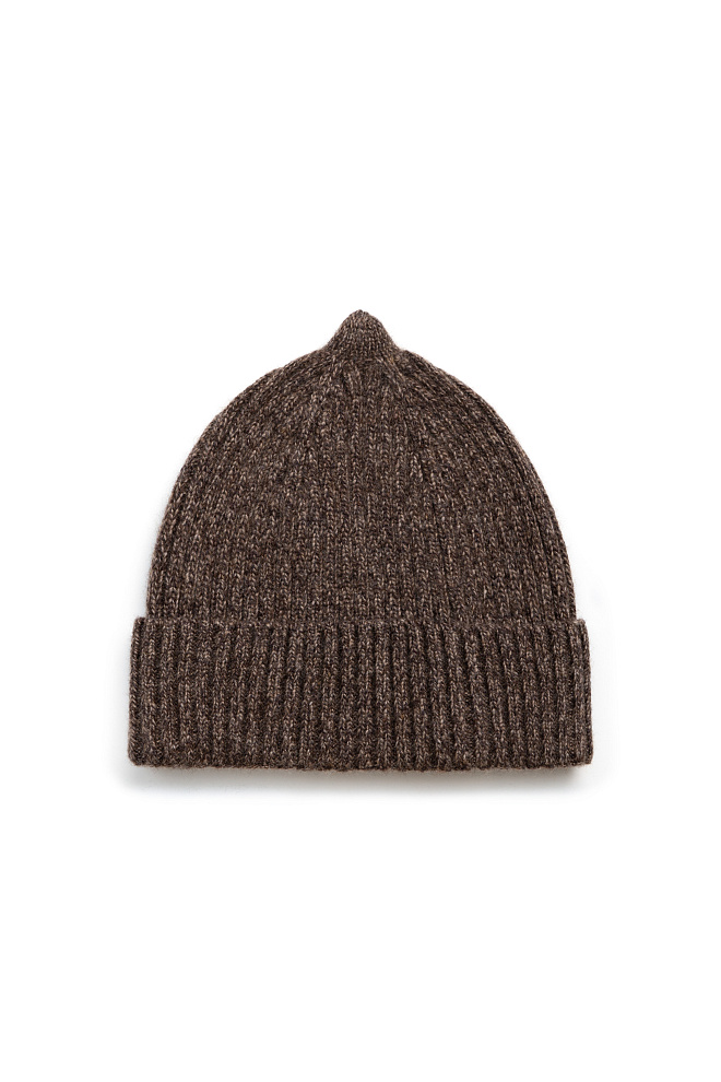 Шапка с отворотом