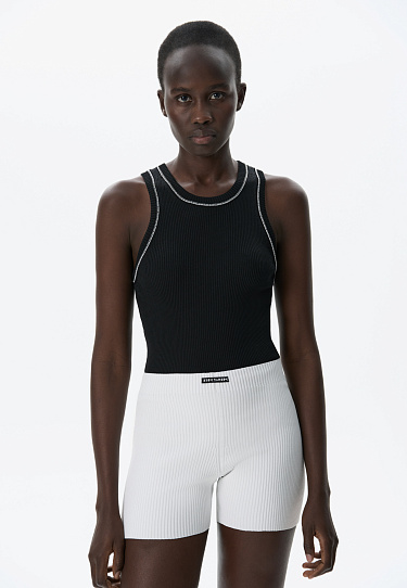 Трикотажное боди в рубчик