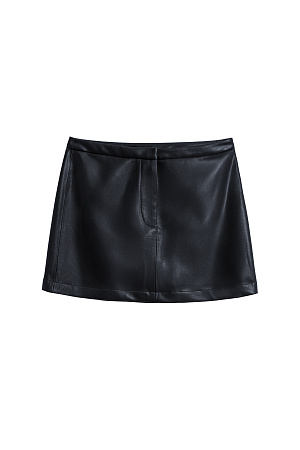 черный Юбка длины мини из экокожи. Модель выполнена на подкладке. Застежка на молнию, скрытые пуговицу и крючок.