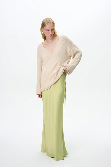 Атласная макси юбка из 100% вискозы с поясом