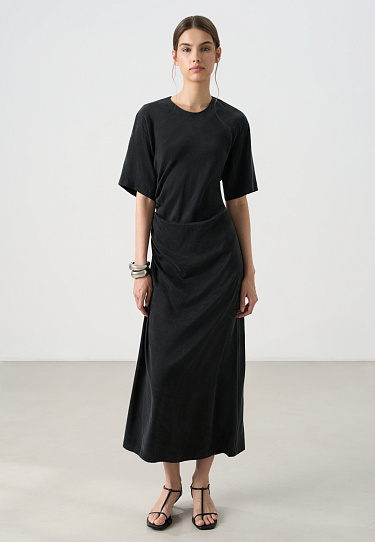 Платье из купры длины миди