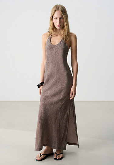 Сарафан с перекрутом на спине