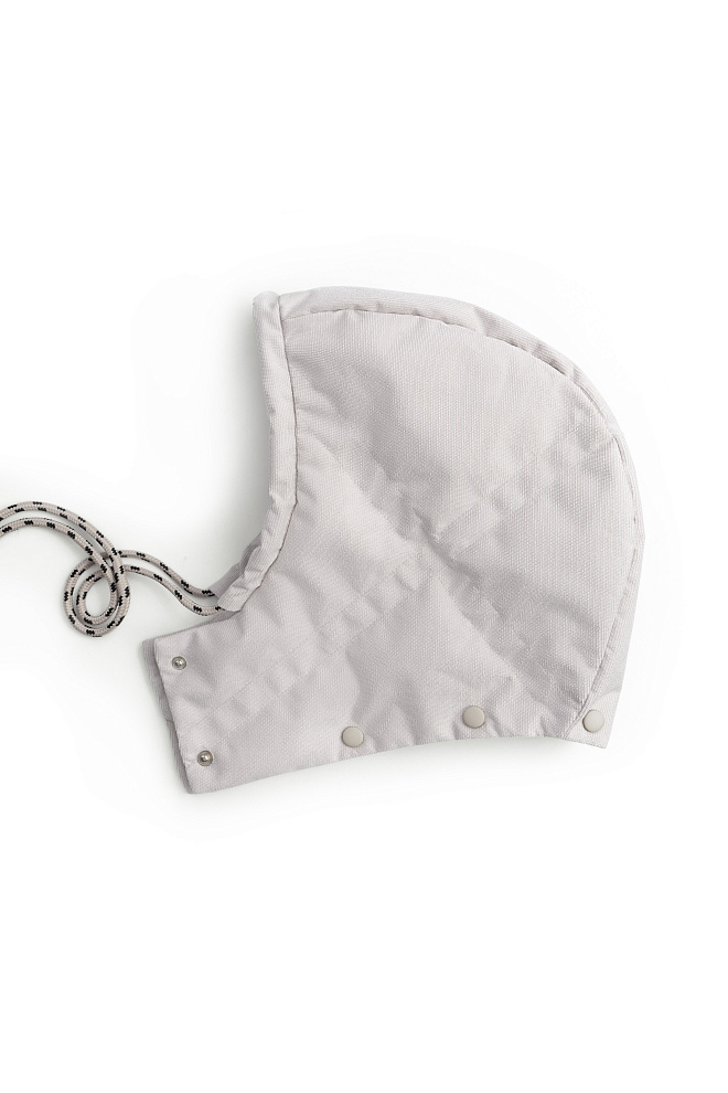 Пуховик с воротником-стойкой