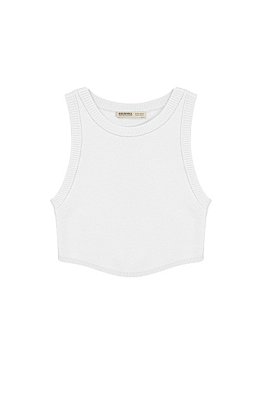 Трикотажный кроп-топ