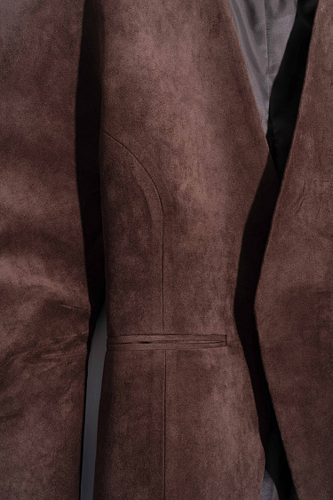 Жакет с объемными рукавами с отделкой под замшу 