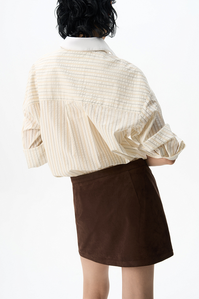 Юбка мини с отделкой под замшу