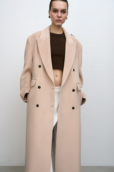 Двубортное пальто из шерсти