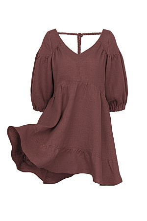 коричневый Короткое платье из 100% льна с расклешением от талии и широким асимметричным воланом внизу. Модель свободного кроя с коротким рукавом на резинке и V-образным вырезом с завязками на спине.