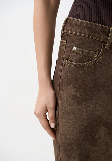 Джинсы с принтом в виде лошадей