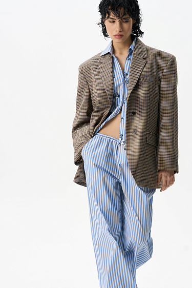Однобортный жакет в клетку виши