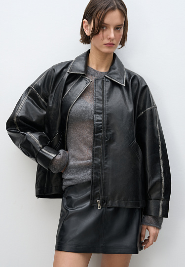 Куртка из экокожи с потертостями 