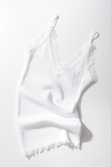 Топ с кружевом