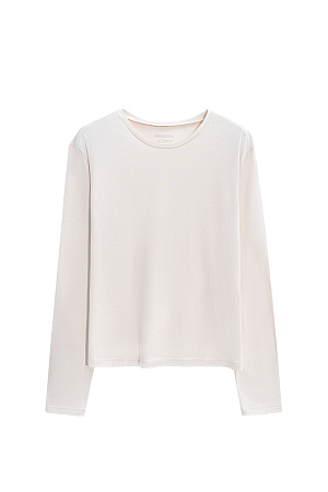 молочный Базовый лонгслив из хлопка с добавлением шерсти. Модель по фигуре с длинными рукавами и круглым вырезом горловины.