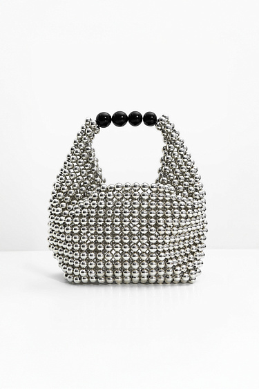 Сумочка из серебряных бусин