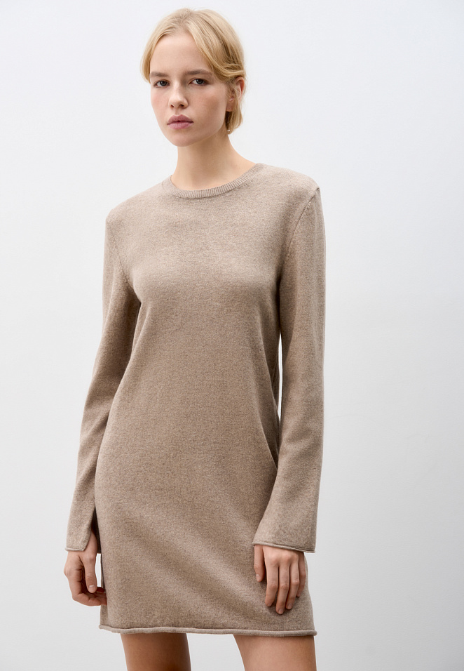 Трикотажное платье мини