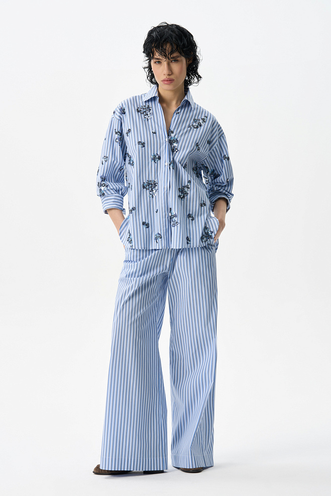 Костюм в пижамном стиле