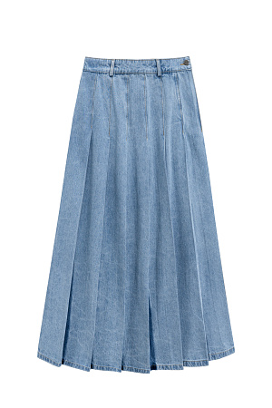 голубой Джинсовая юбка плиссе из 100% хлопка. Модель расклешенного силуэта с боковой застежкой на молнию и пуговицу. Шлевки на поясе для ремня.