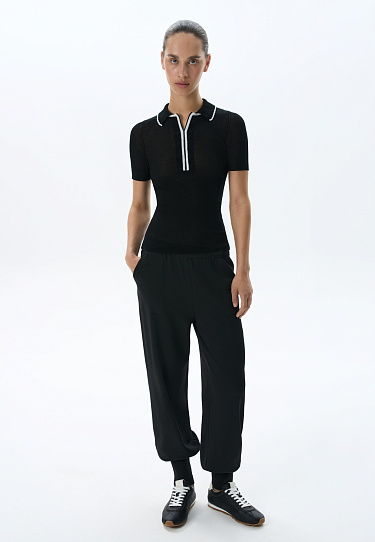 Трикотажные брюки в спортивном стиле