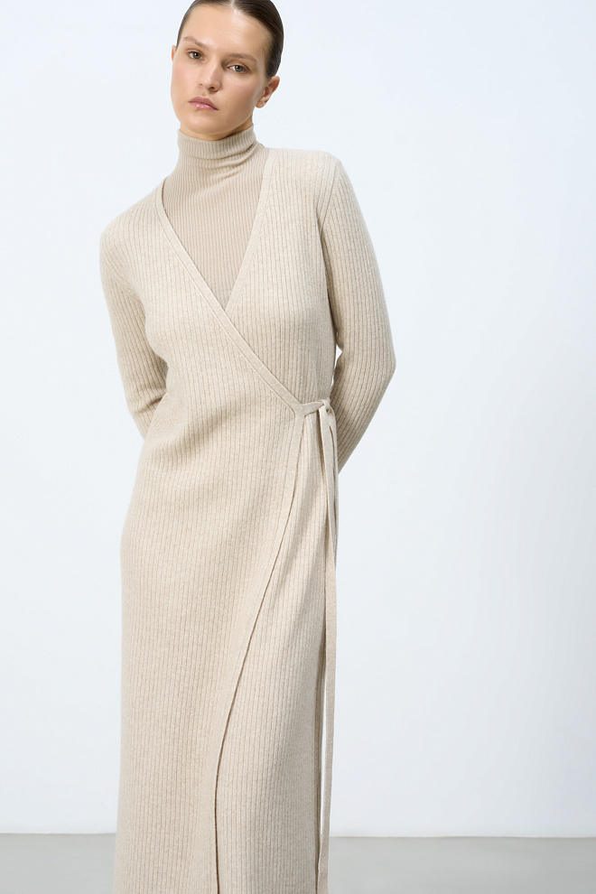 Трикотажное платье из шерсти и кашемира