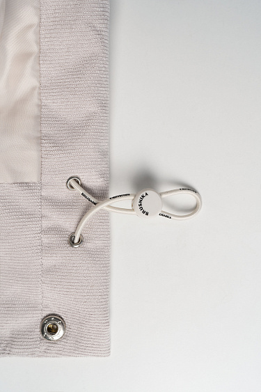 Пуховик с воротником-стойкой