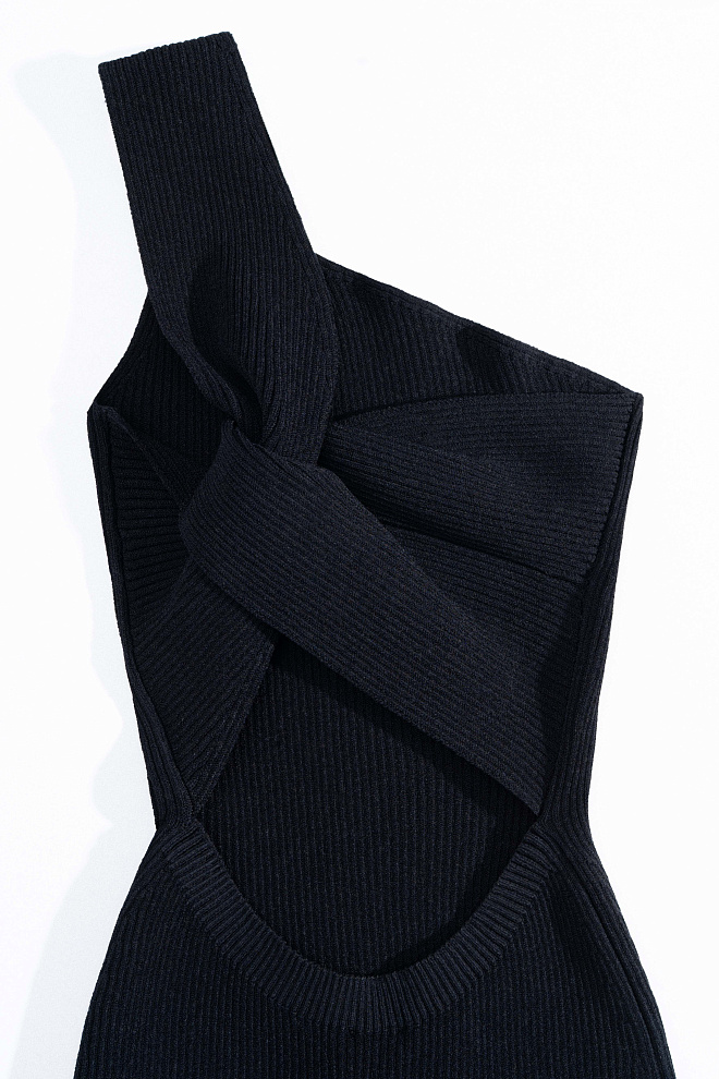 Платье макси на одно плечо