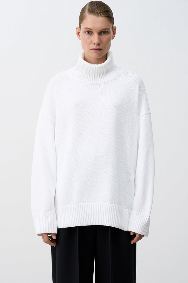 Джемпер из 100% хлопка с высоким воротом