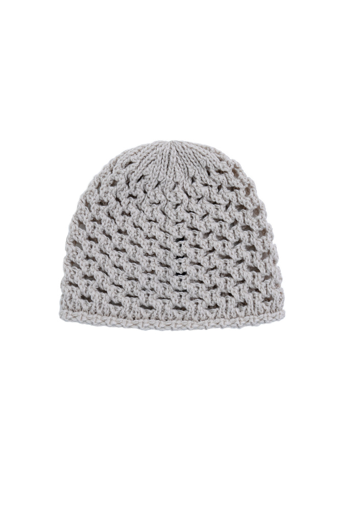 Трикотажная шапка из шерсти