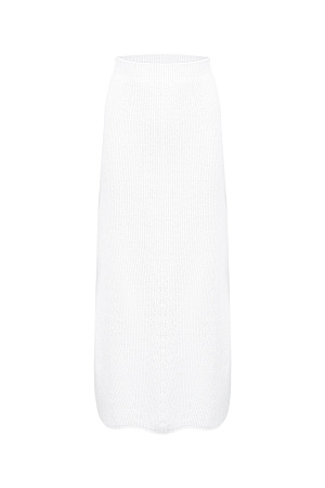 белый Трикотажная юбка длины макси из хлопка с добавлением вискозы. Модель свободного силуэта с эластичным поясом в рубчик. Дополнить образ можно жилетом в таком же стиле.