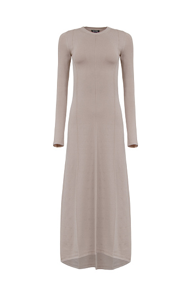 Платье с рельефными швами