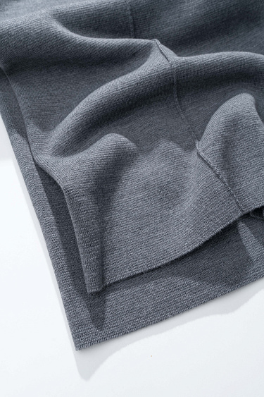 Трикотажные брюки прямого кроя 