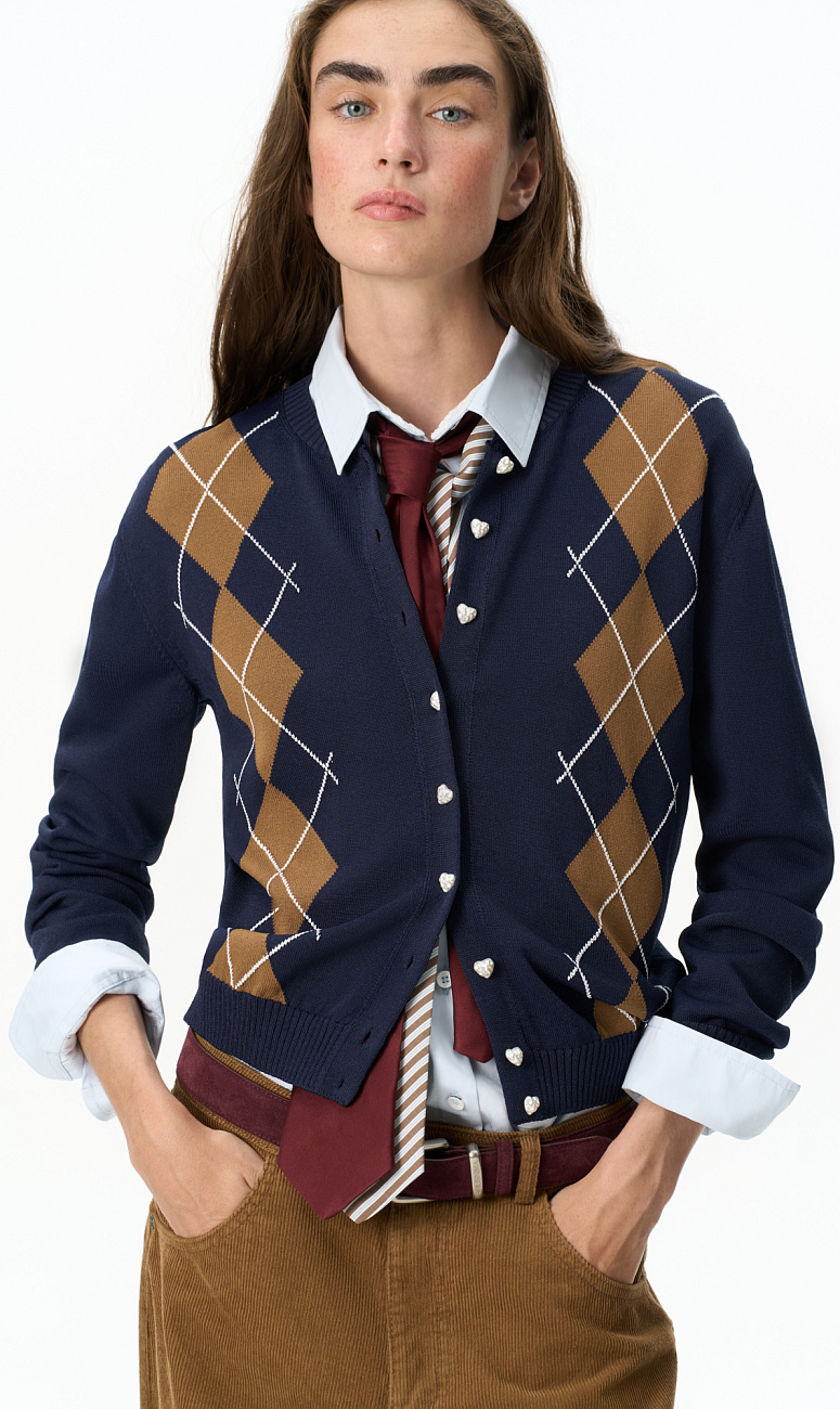 BRUSNIKA. Образ 10 из коллекции NEW regular collection