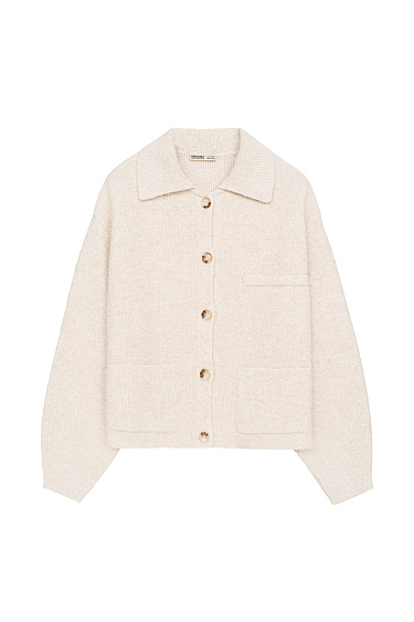 Трикотажный бомбер со спущенным плечом