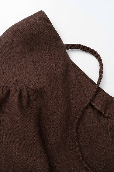 Платье из 100% льна с открытой спиной