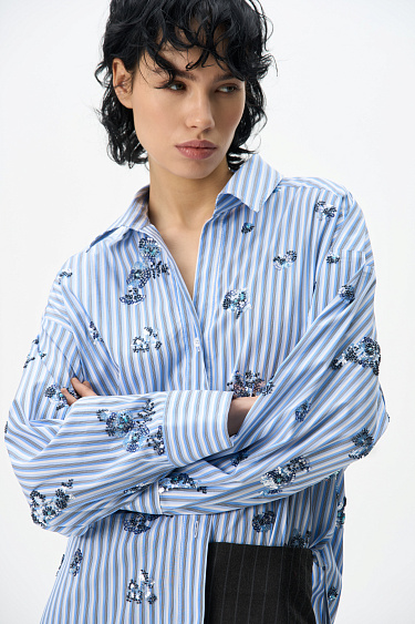Рубашка в пижамном стиле