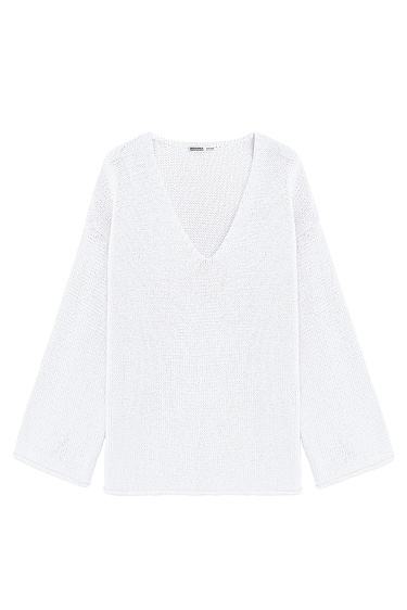 Джемпер с V-образным вырезом