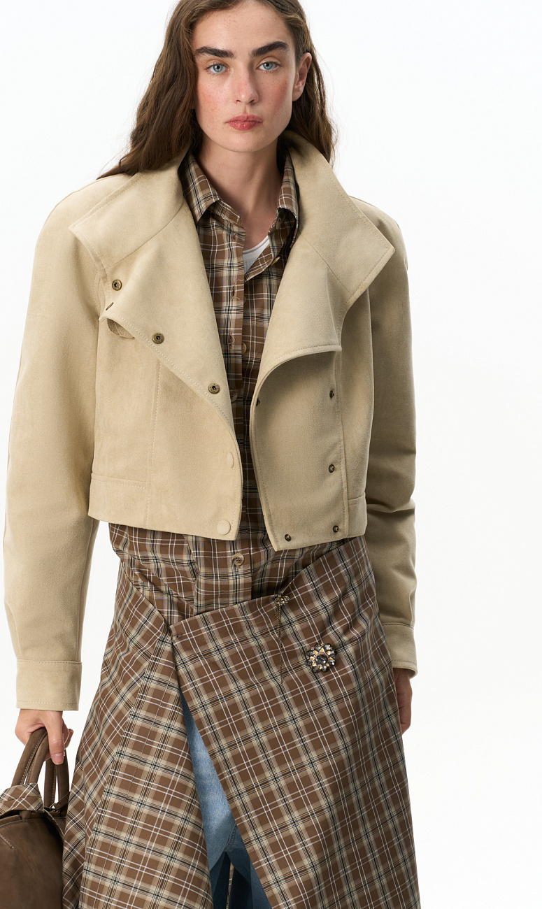 BRUSNIKA. Образ 2 из коллекции NEW regular collection