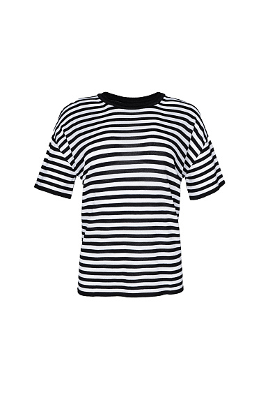 Футболка в полоску