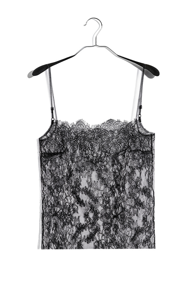 Топ из тонкого кружева