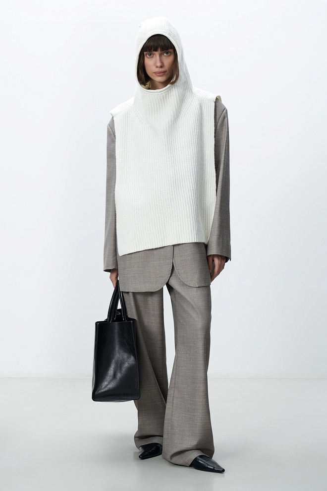 Капор-манишка