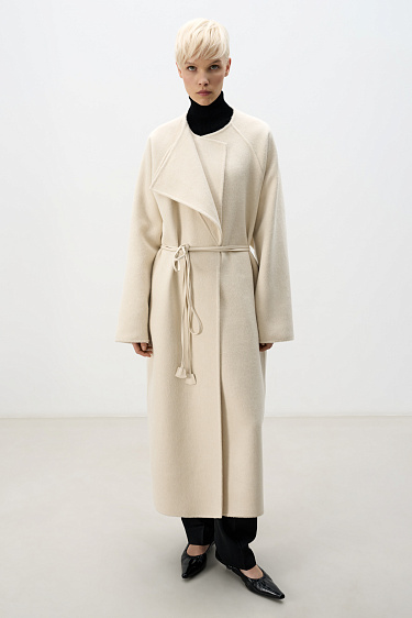 Шерстяное пальто с одним лацканом 
