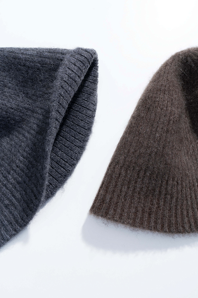 Панама из шерсти яка