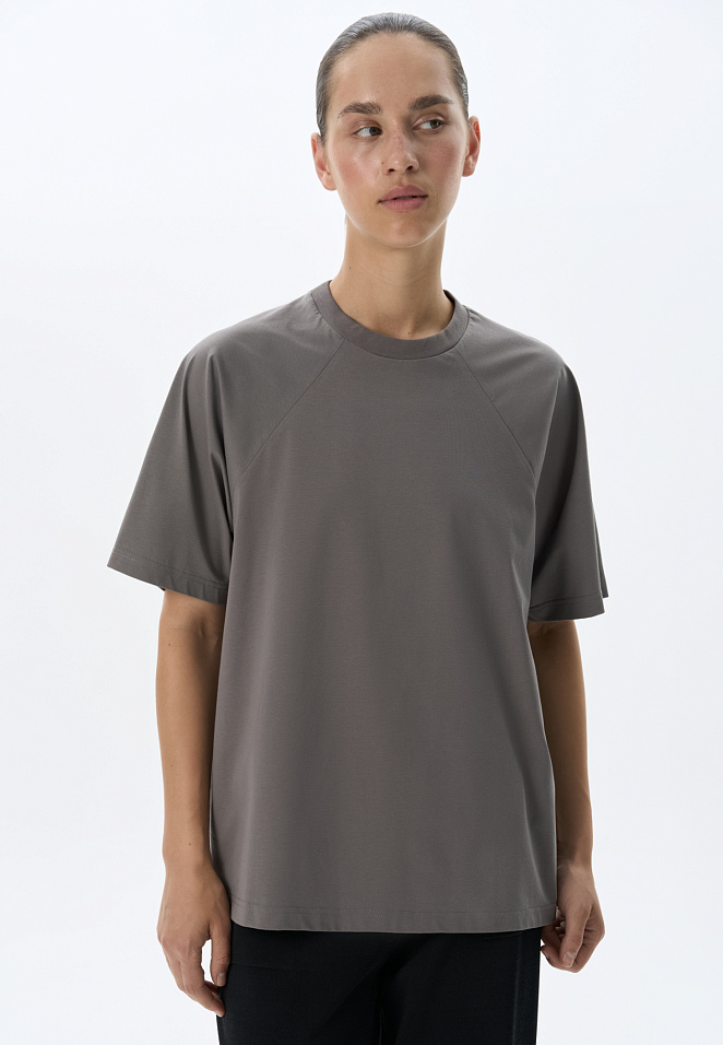 Футболка с рукавом реглан