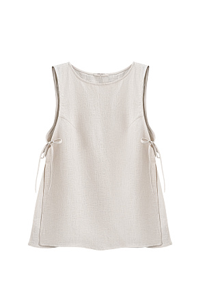бежевый Топ из 100% льна. Модель свободного кроя, без рукавов, с круглым вырезом горловины. Изделие фиксируется завязками по бокам.