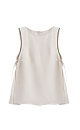 Топ из 100% льна. Модель свободного кроя, без рукавов, с круглым вырезом горловины. Изделие фиксируется завязками по бокам.