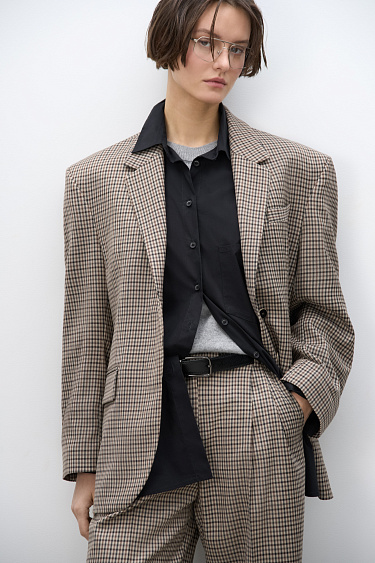 Однобортный жакет в клетку виши