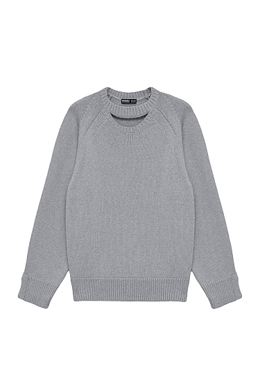 Джемпер с акцентным вырезом