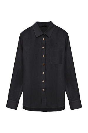 черный Классическая рубашка из 100% льна на пуговицах. Модель свободного кроя с накладным карманом на груди.