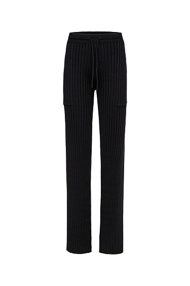 Широкие брюки в рубчик